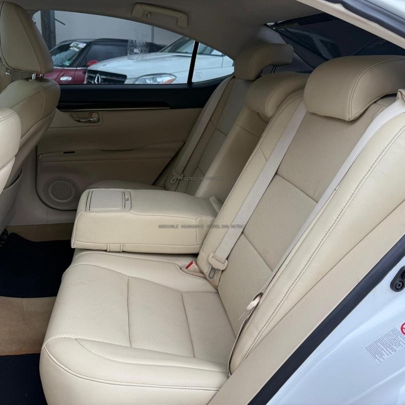 Lexus ES 350 2014 in Lagos image