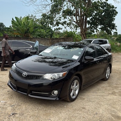 Foreign Used Toyota Camry SE 2014 for Sale In Lagos