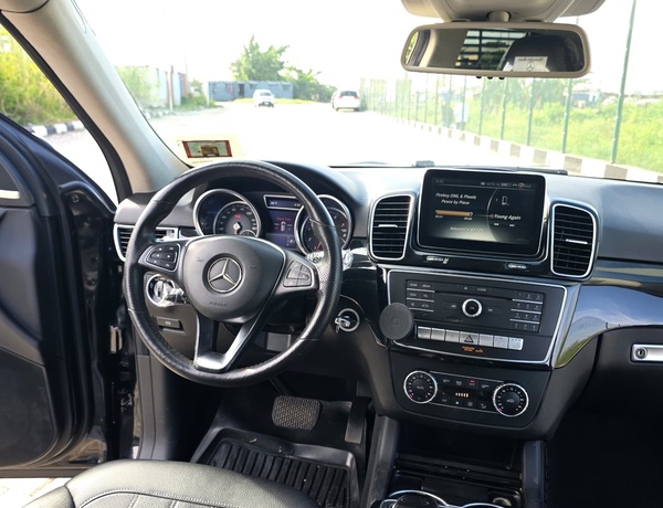 MERCEDES BENZ GLE 350 2016 FOR SALE IN OGUN STATE