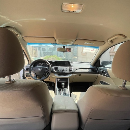 FOREIGN USED 2015 HONDA ACCORD FOR SALE IN LAGOS