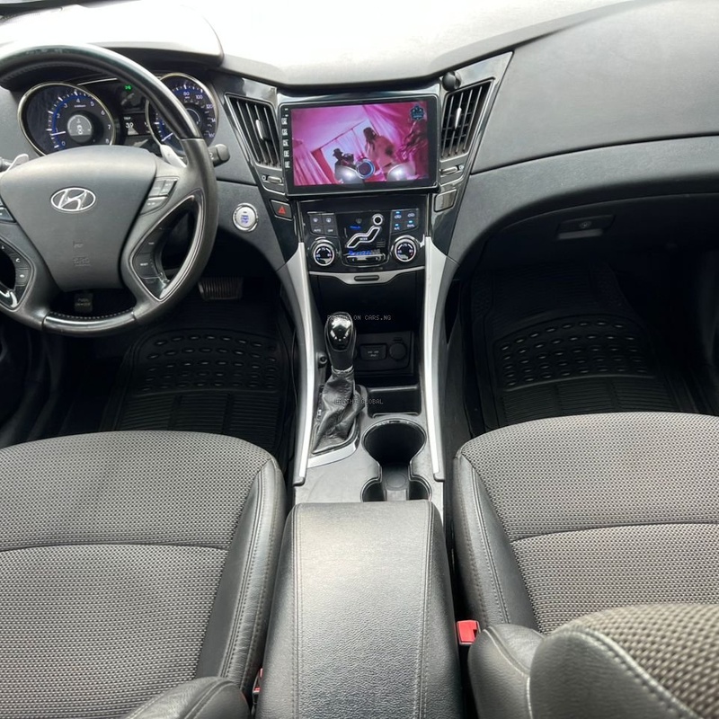 2012 Hyundai Sonata  2.0T Limited for Sale In Lagos image