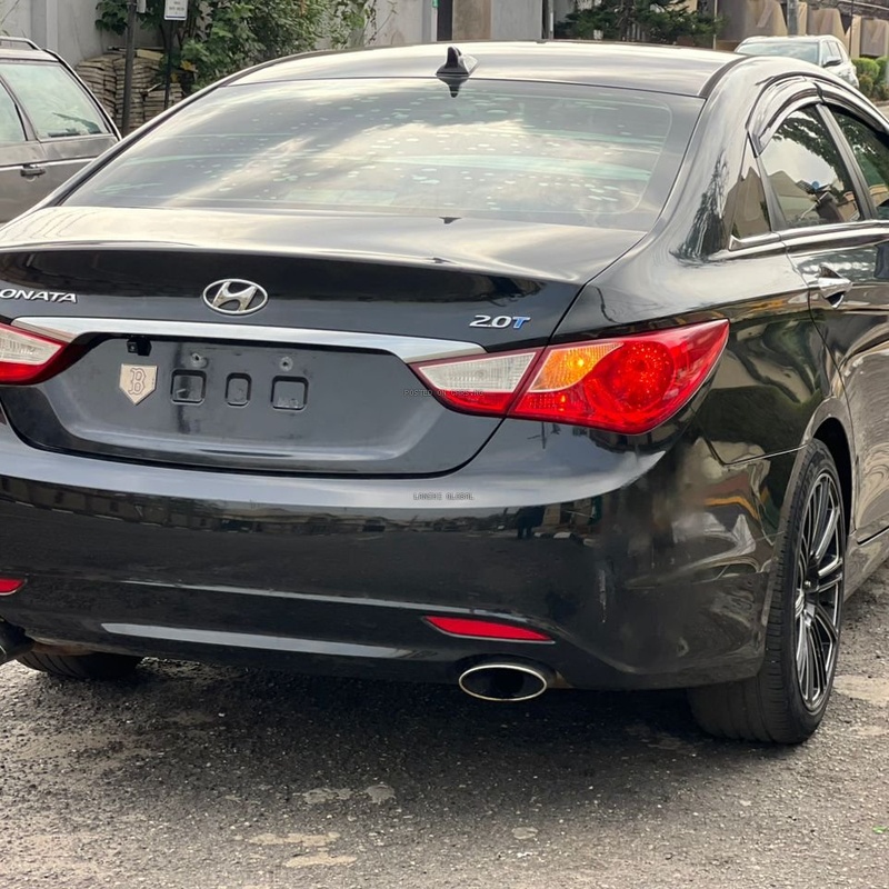 2012 Hyundai Sonata  2.0T Limited for Sale In Lagos image
