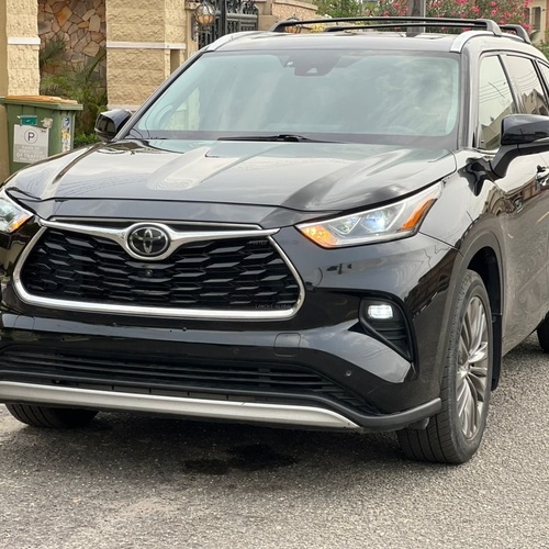2020 TOYOTA Highlander Platinum AWD for Sale In Lagos