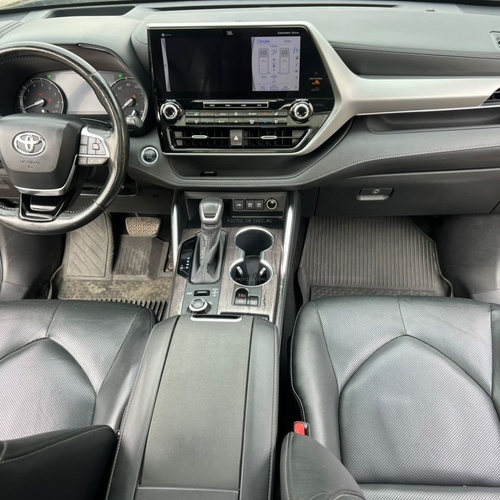 2020 TOYOTA Highlander Platinum AWD for Sale In Lagos