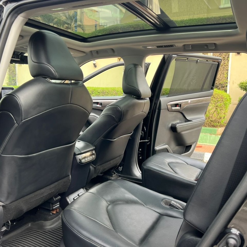 2020 TOYOTA Highlander Platinum AWD for Sale In Lagos image