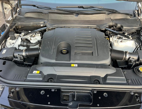 2021 Range Rover Vogue P400 HSE for Sale In Lagos