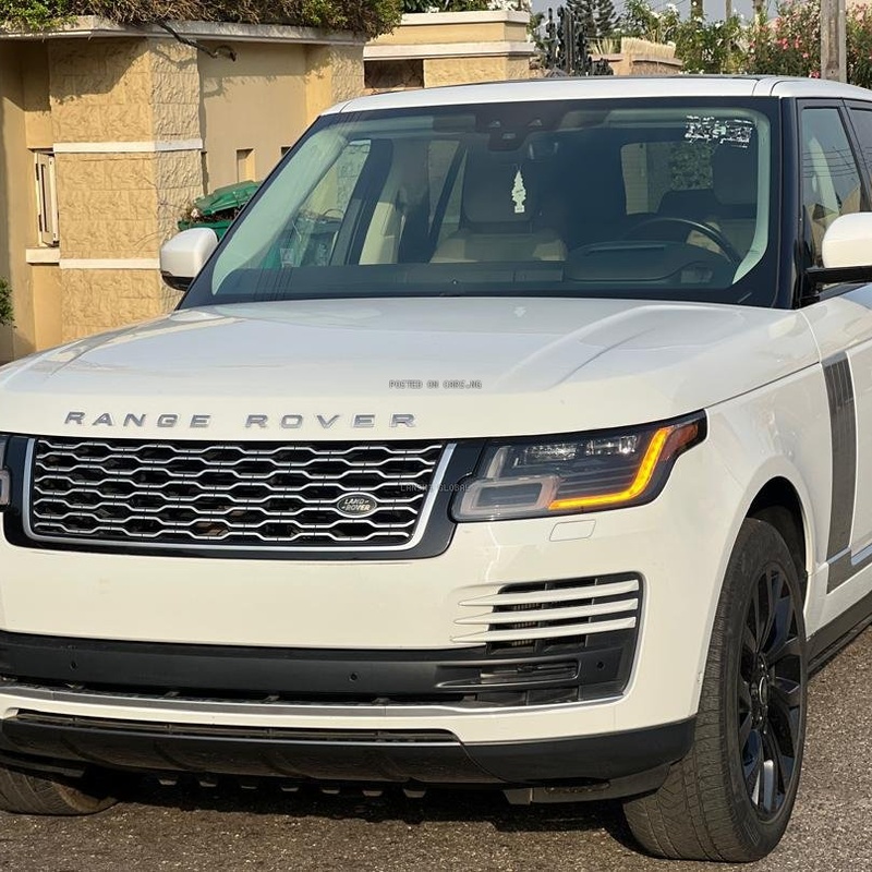 2021 Range Rover Vogue P400 HSE for Sale In Lagos image