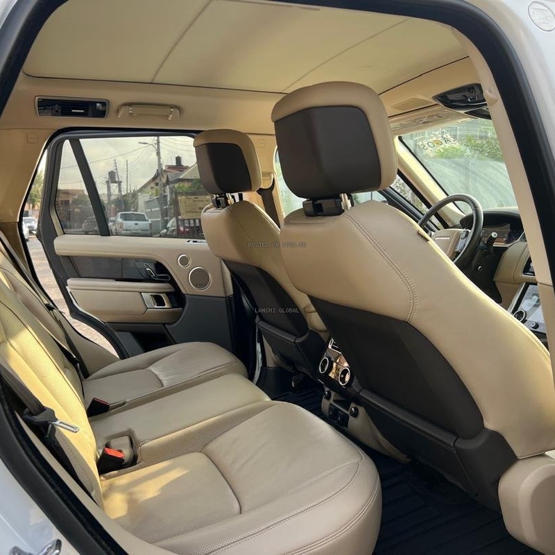 2021 Range Rover Vogue P400 HSE for Sale In Lagos image