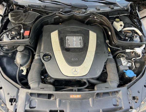 Foreign Used 2010 Mercedes-Benz C300 for Sale In Lagos