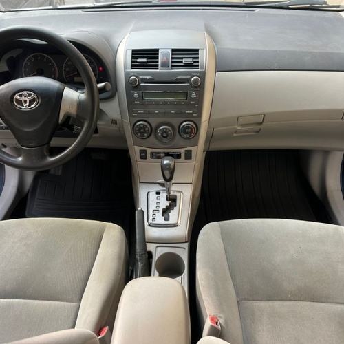 Foreign Used 2011 Toyota Corolla LE for Sale In Lagos