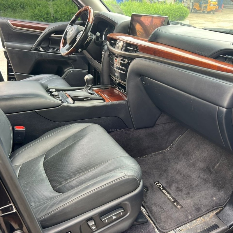 Foreign Used 2016 Lexus LX570 for Sale In Lagos image