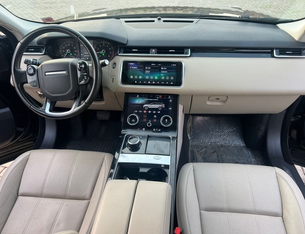 Foreign Used 2018 Range Rover Velar P250 S for Sale In Lagos