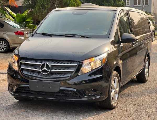 Foreign Used 2020 Mercedes-Benz Metris Bus for Sale In Lagos