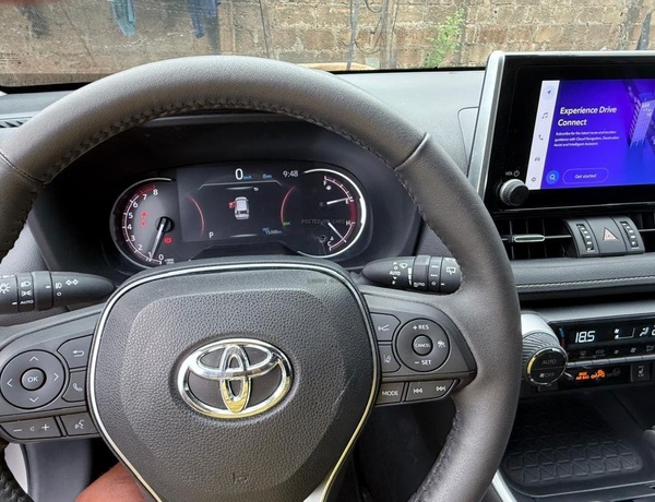 Foreign Used 2024 Toyota RAV4 XLE AWD for Sale In Lagos
