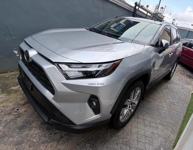 Foreign Used 2024 Toyota RAV4 XLE AWD for Sale In Lagos image