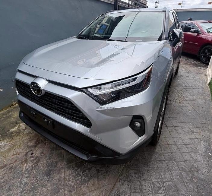 Foreign Used 2024 Toyota RAV4 XLE AWD for Sale In Lagos image