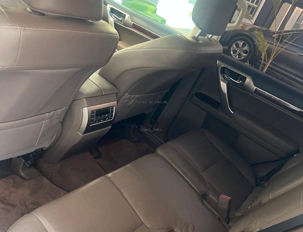Foreign Used 2015 Lexus GX 460 for Sale In Lekki Lagos