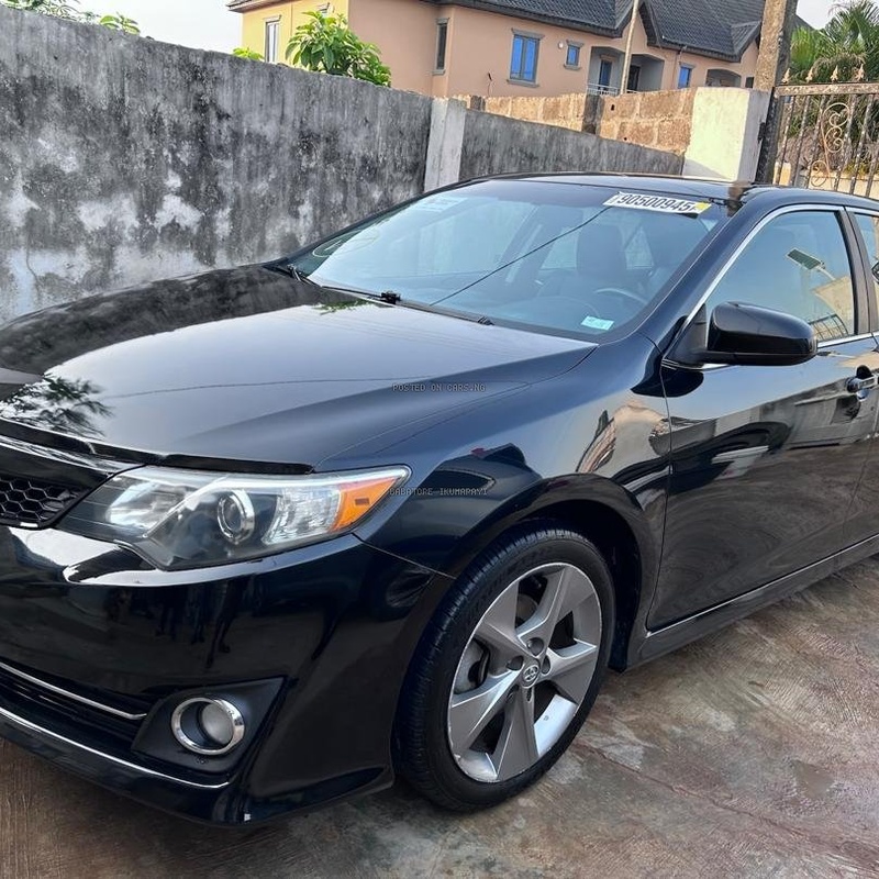 Foreign Used Toyota Camry 2014 for Sale In Owode Ogun State image