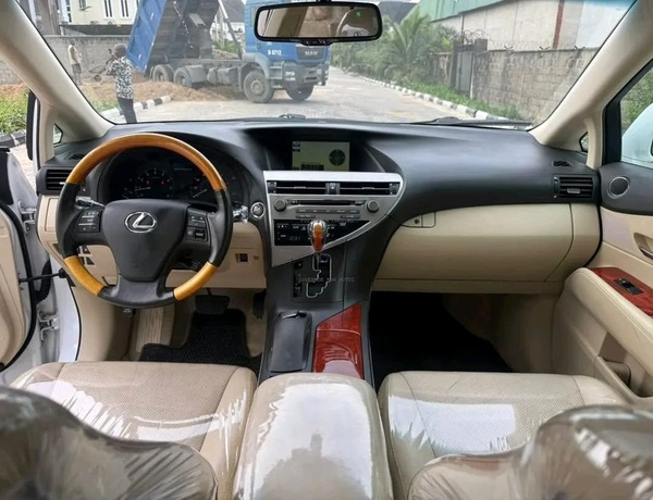 Lexus RX350 2010/2011 model for Sale In Lekki Lagos