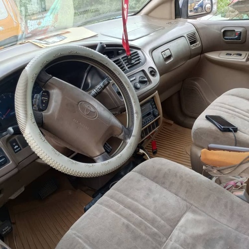 Toyota Sienna 2001 For Sale In Mushin Lagos