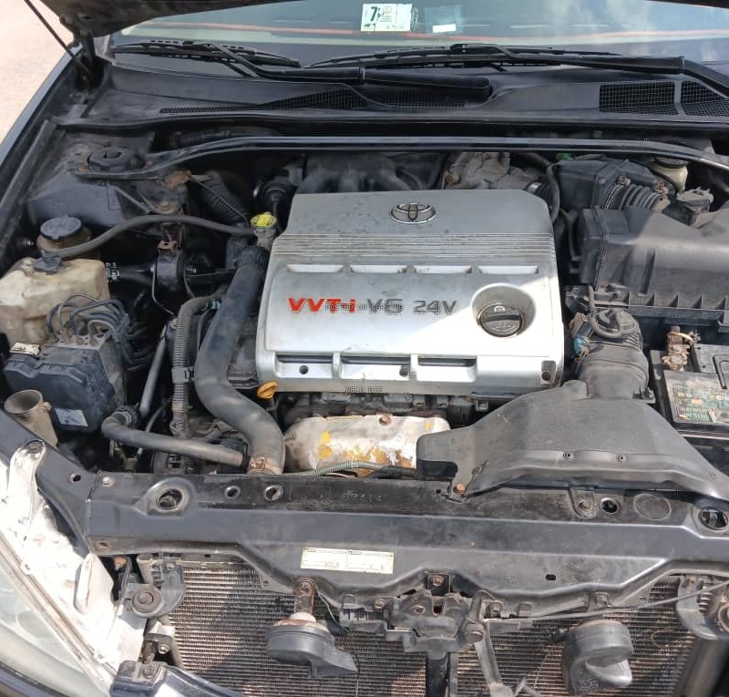 Toyota Camry 2004 V6 for Sale In Lagos image