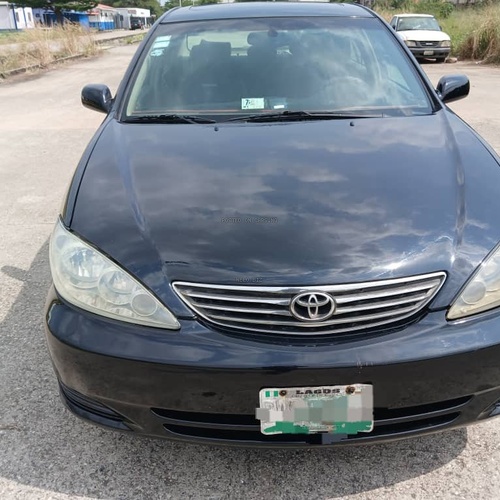 Toyota Camry 2004 V6 for Sale In Lagos