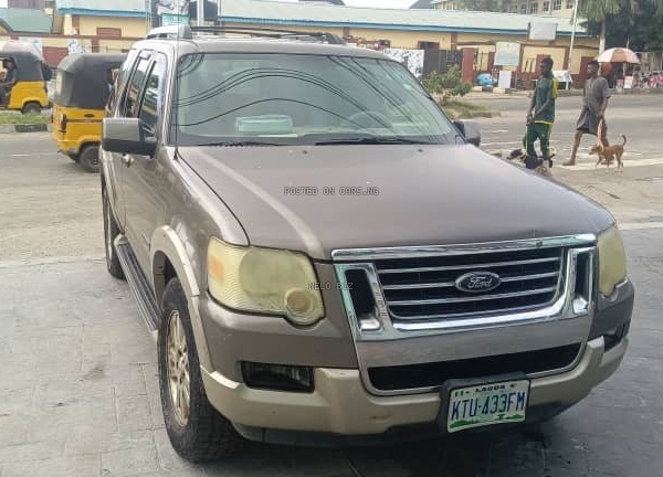 Ford Explorer 2006 for Sale In Lagos