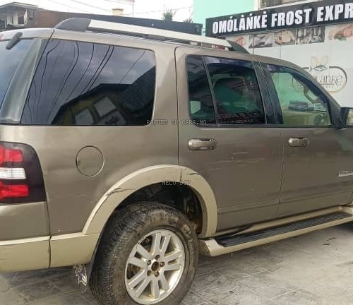 Ford Explorer 2006 for Sale In Lagos