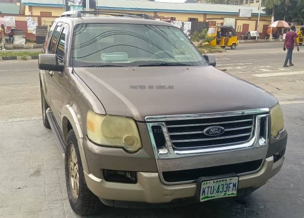 Ford Explorer 2006 for Sale In Lagos