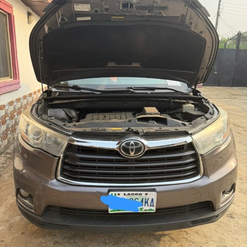 Toyota Highlander 2015 for Sale In Lagos