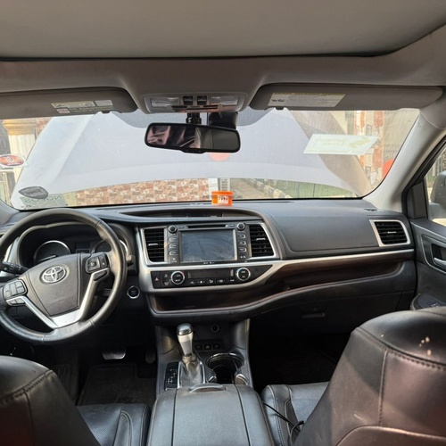 Toyota Highlander 2015 for Sale In Lagos