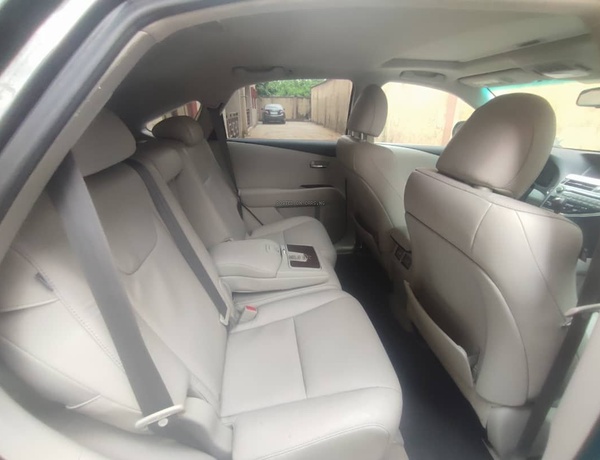 Foreign Used Lexus RX350 2010 for Sale In Lagos