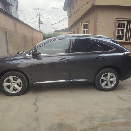 Foreign Used Lexus RX350 2010 for Sale In Lagos