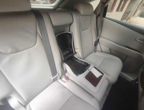 Foreign Used Lexus RX350 2010 for Sale In Lagos