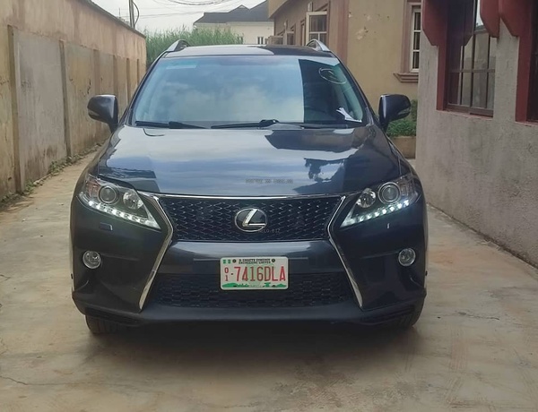 Foreign Used Lexus RX350 2010 for Sale In Lagos