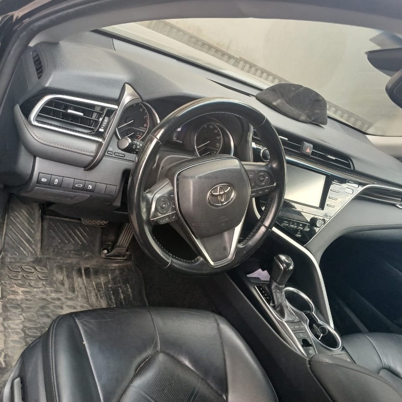 Toyota Camry 2018 for Sale In Lagos image