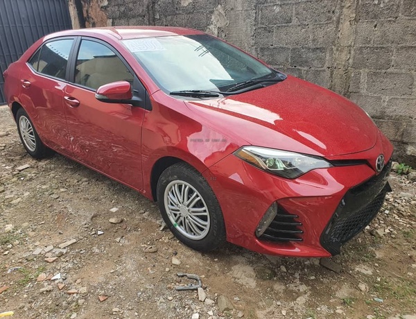 Toyota Corolla 2015 for Sale In Lagos