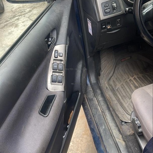Toyota Matrix 2004 for Sale In Lagos
