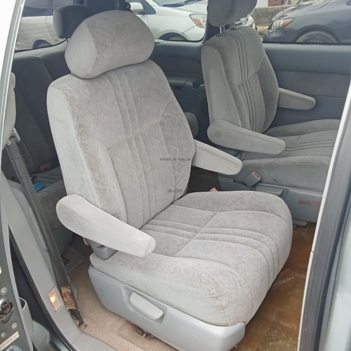 Toyota Sienna 2000 for Sale In Lagos