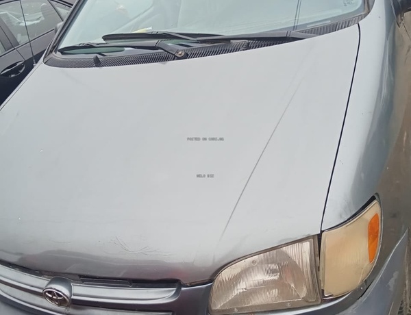 Toyota Sienna 2000 for Sale In Lagos