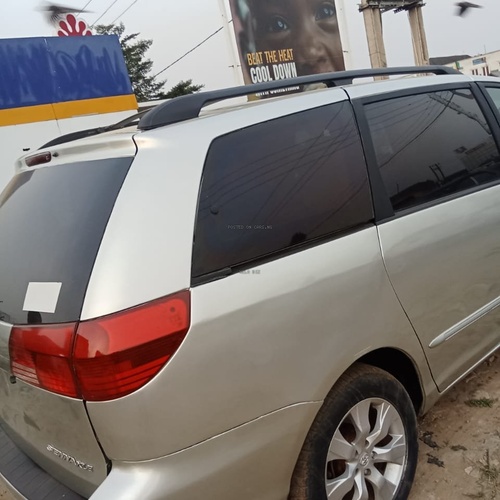 Toyota Sienna 2005 for Sale In Lagos