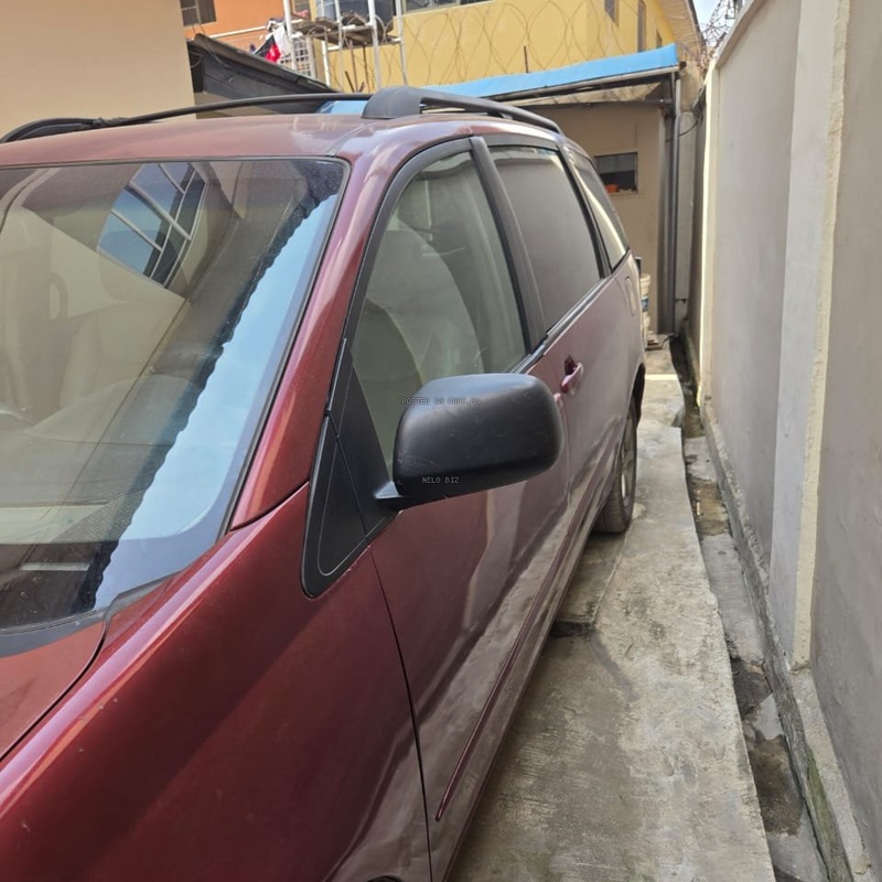 Toyota Sienna 2009 for Sale In Lagos image