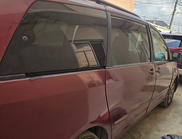 Toyota Sienna 2009 for Sale In Lagos
