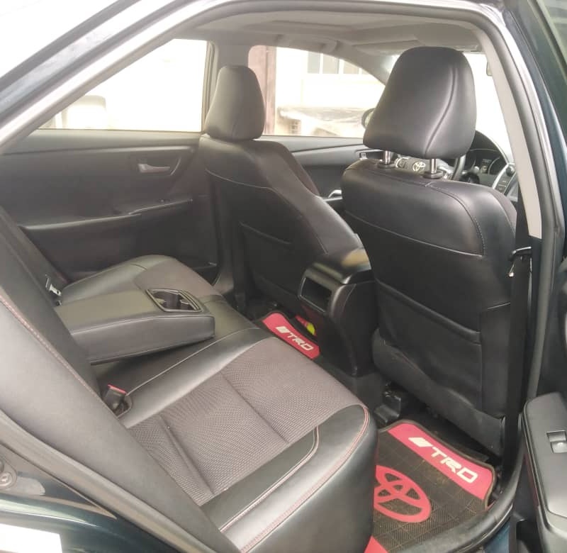 Neatly Used 2016 Toyota Camry for Sale In Abuja image