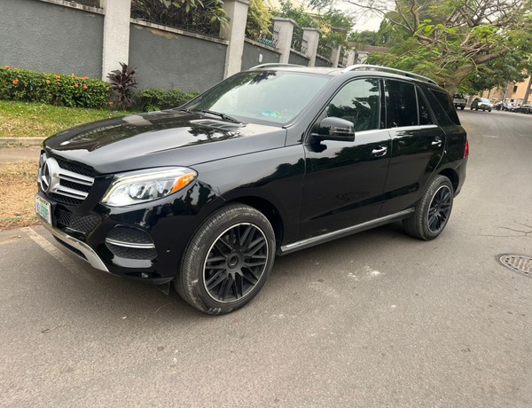 Foreign Used Mercedes Benz GLE 350 for Sale In Abuja