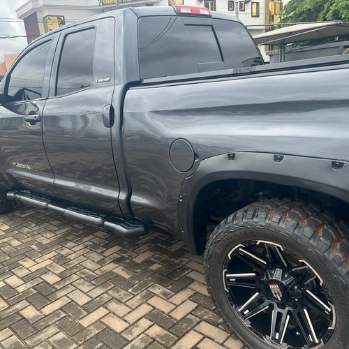 Toyota Tundra 2011 Upgraded to 2016 for Sale In Lagos
