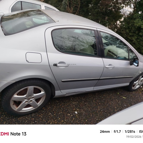 Foreign Used Peougot 407 2004 for Sale In Lagos