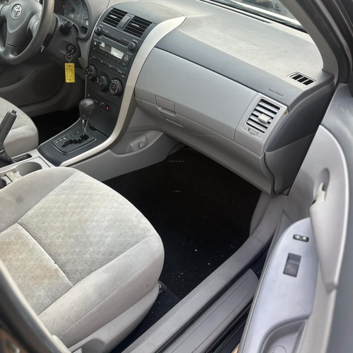 Foreign Used Toyota Corolla LE 2010 for Sale In Alimosho Lagos