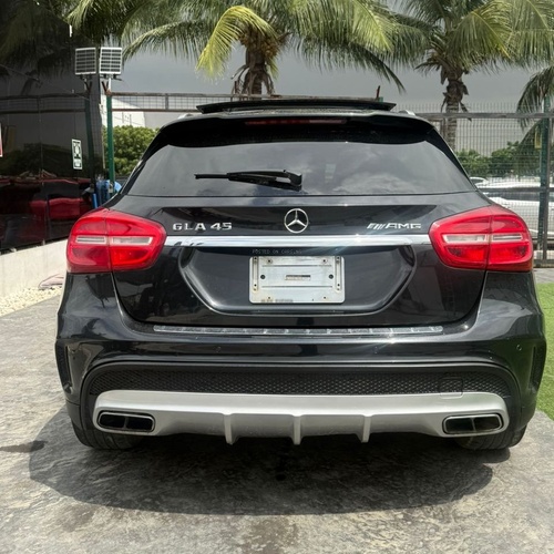 Sharp Nigerian Used 2015 Mercedes Benz GLA45 AMG for Sale In Abuja