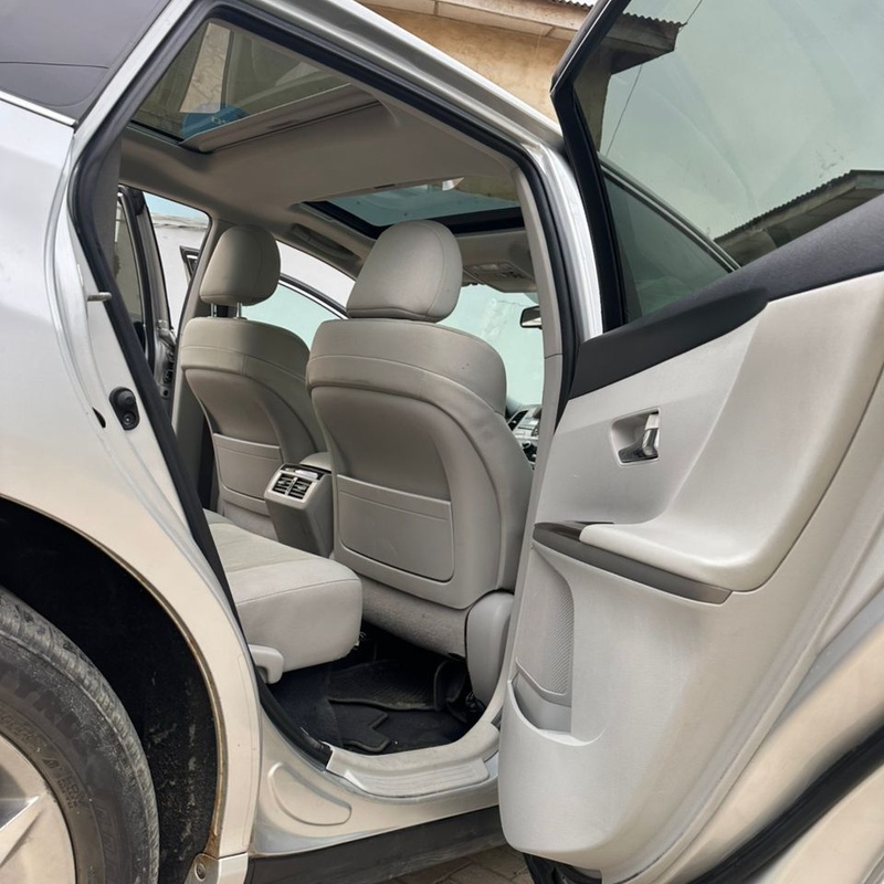 FOREIGN USED TOYOTA VENZA 2010 FOR SALE  IN LAGOS image